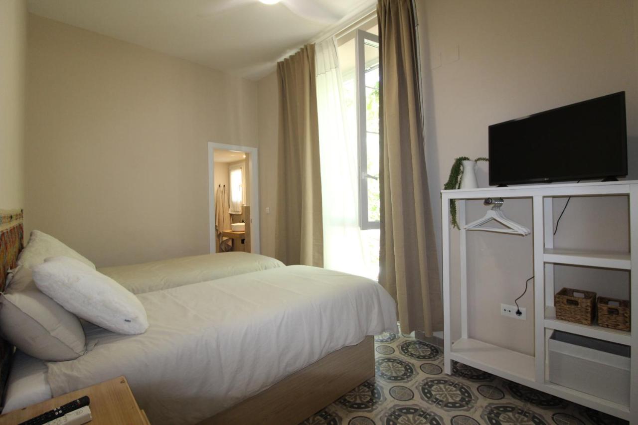 Hostal Las Acacias - 2