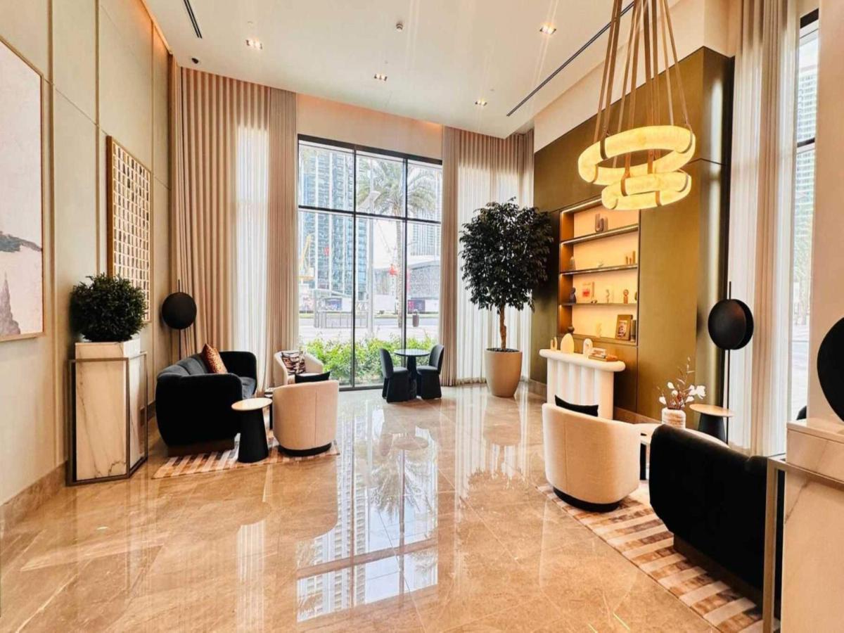 Luxury 1-Bedroom Apartment At Burj Crown - 3