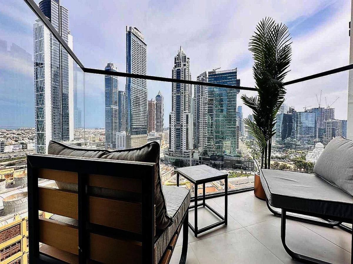 Luxury 1-Bedroom Apartment At Burj Crown - 4