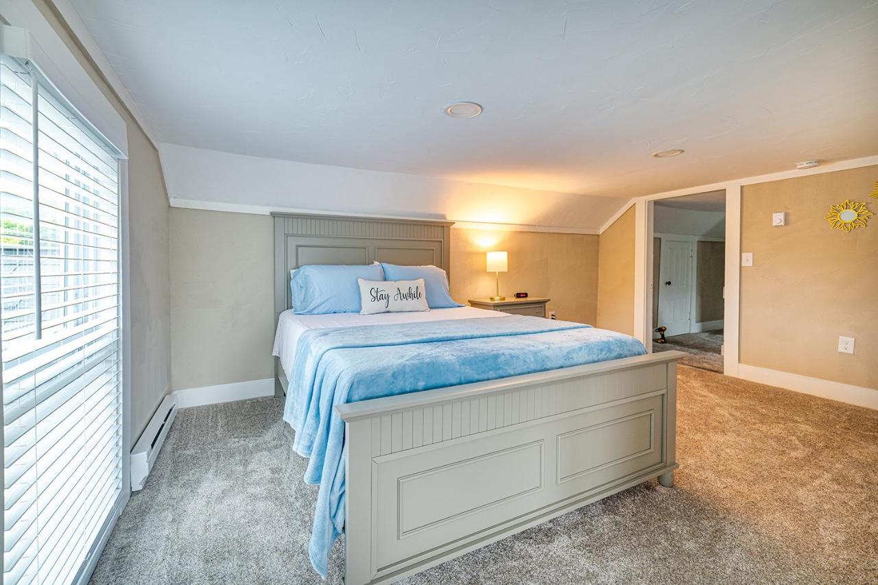 Strictly Moose Luxury Vacation Suites — photo 15