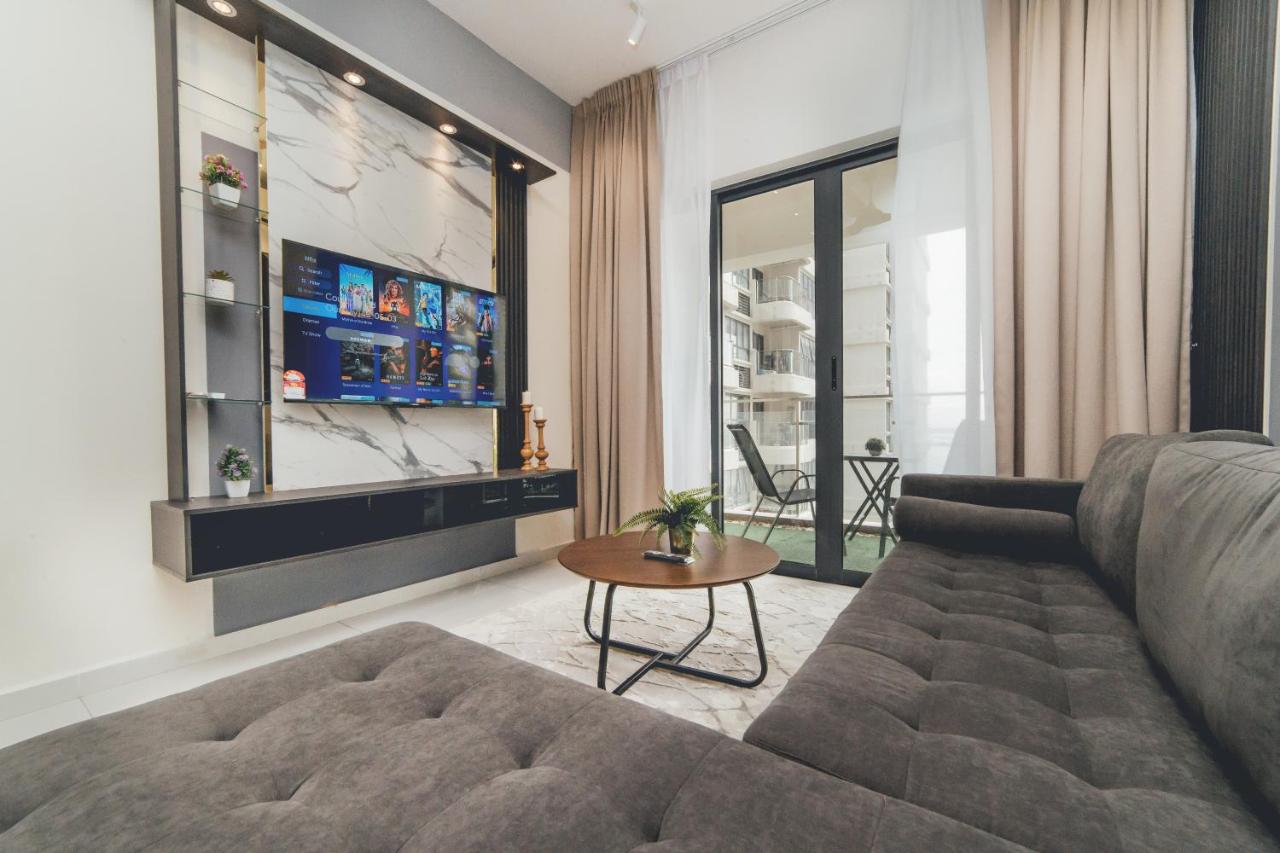 Bay Laurel Luxe HighFloor 2BR 4Pax Seaview by Our Stay