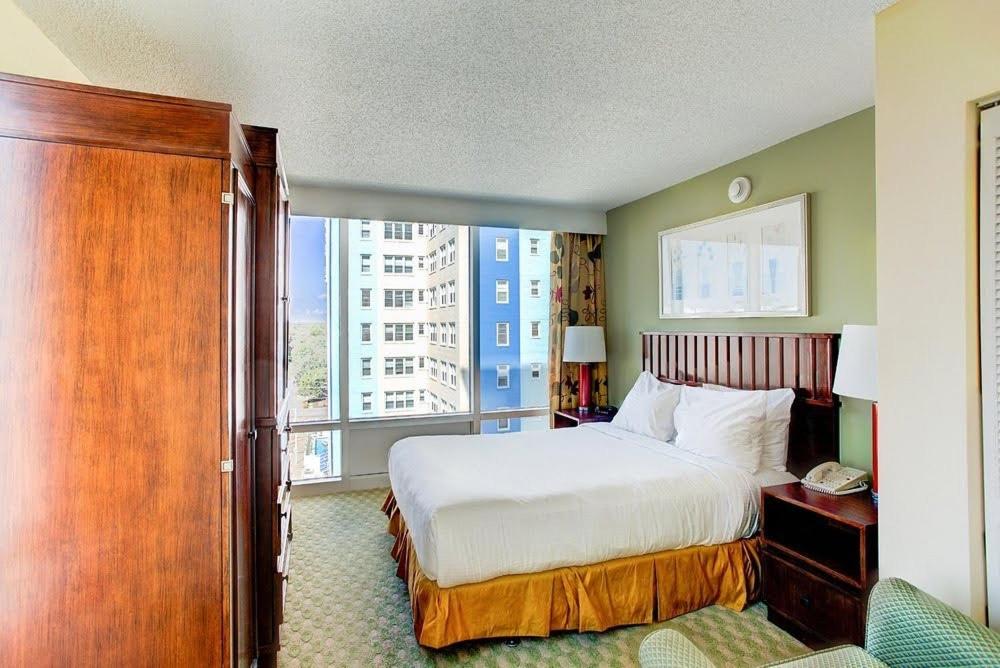 Image: Hilton Ocean Beach Club Resort, Virginia Beach, VA - 2BR Suite