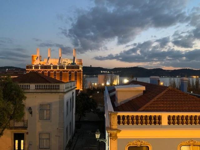 GuestReady - Elegant River View Duplex in Belem - 3