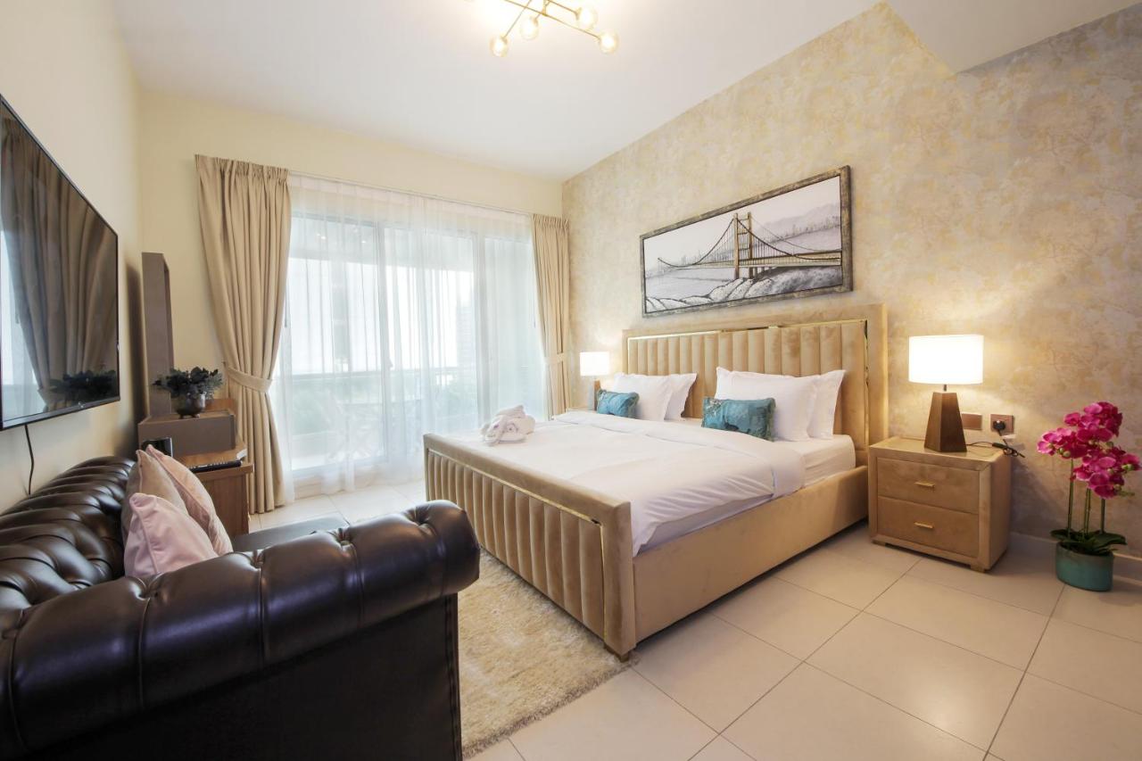 Stunning Marina view apartment In Marina sail tower by Truebleu vacation homes - 3