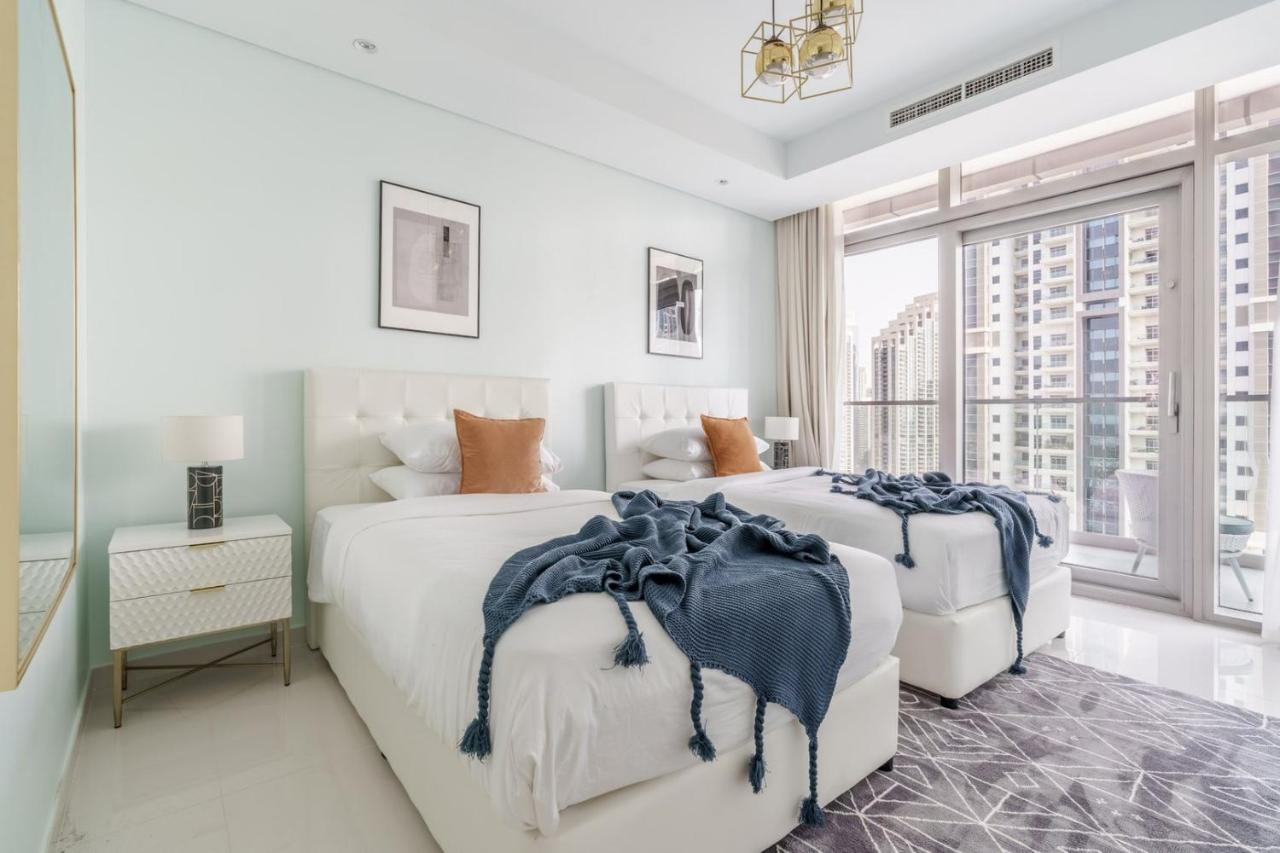 GuestReady - Fabulous 2BR with Burj Khalifa view - 4