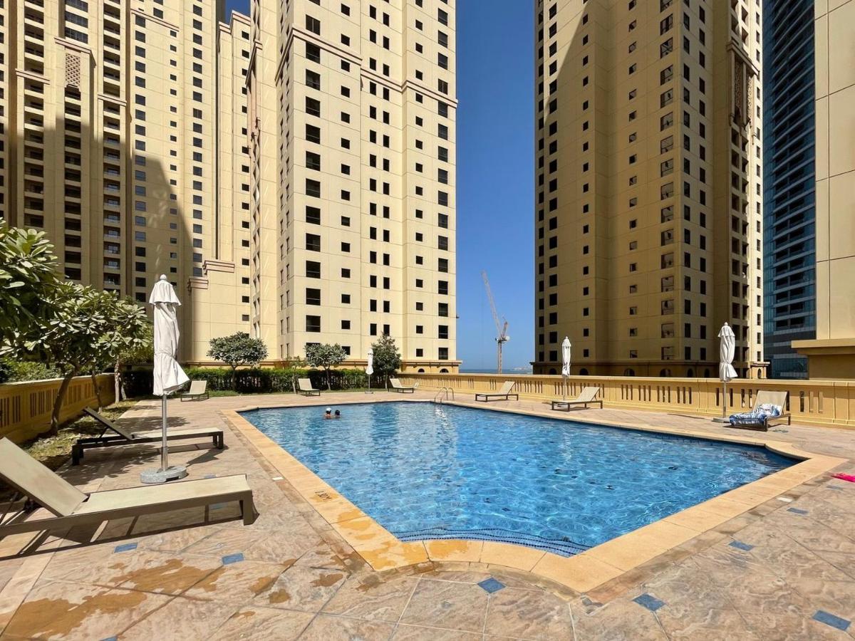 GuestReady - Lux Aeterna in JBR - 4