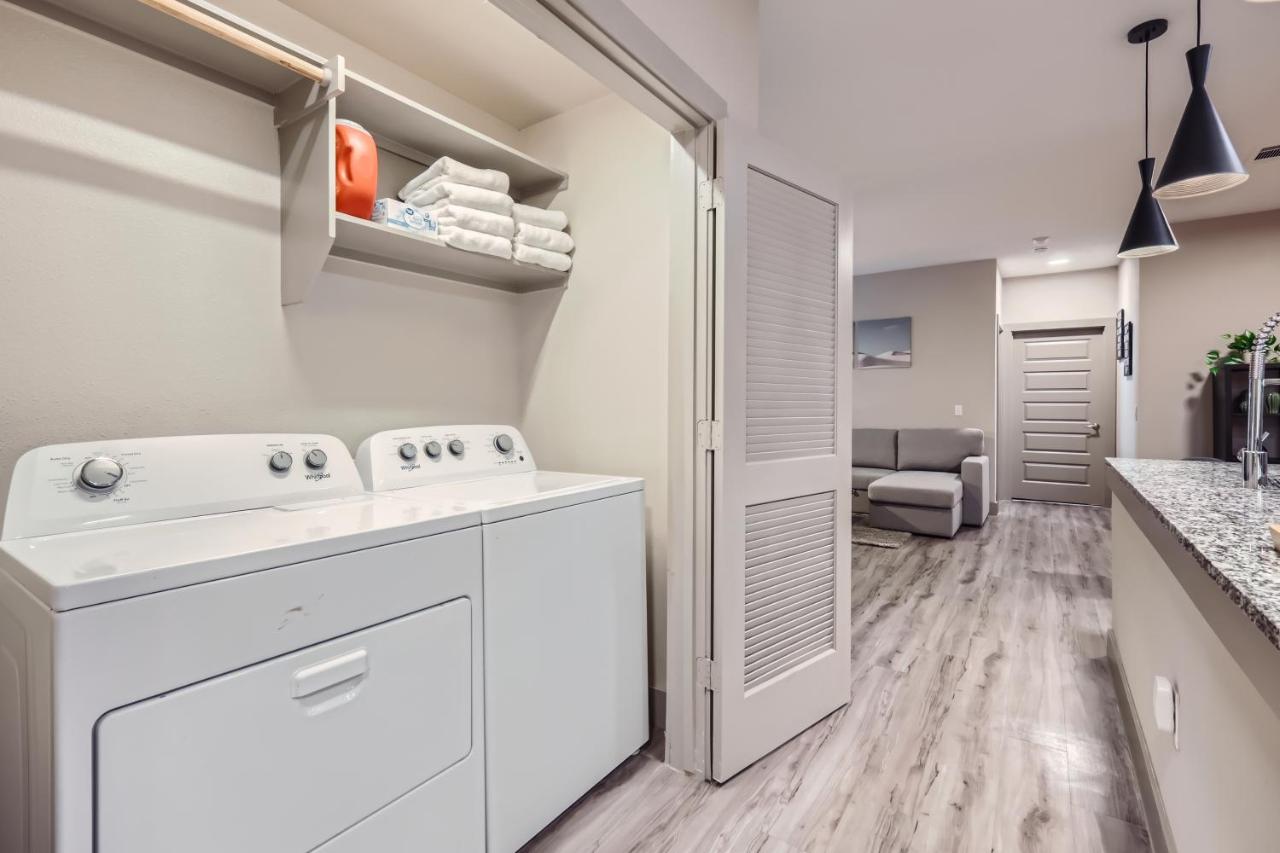 Cozy 2-bedroom apartment in lovely Austin - 3