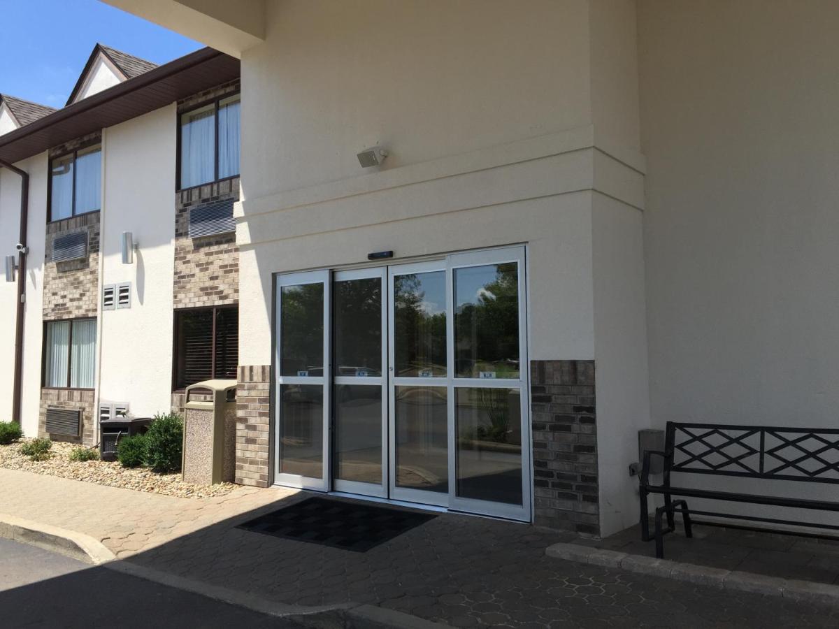 Schoenbrunn Inn — photo 7