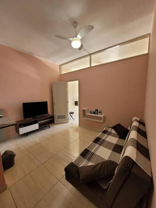 Apartamento em Copacabana com vista p o Cristo - 5