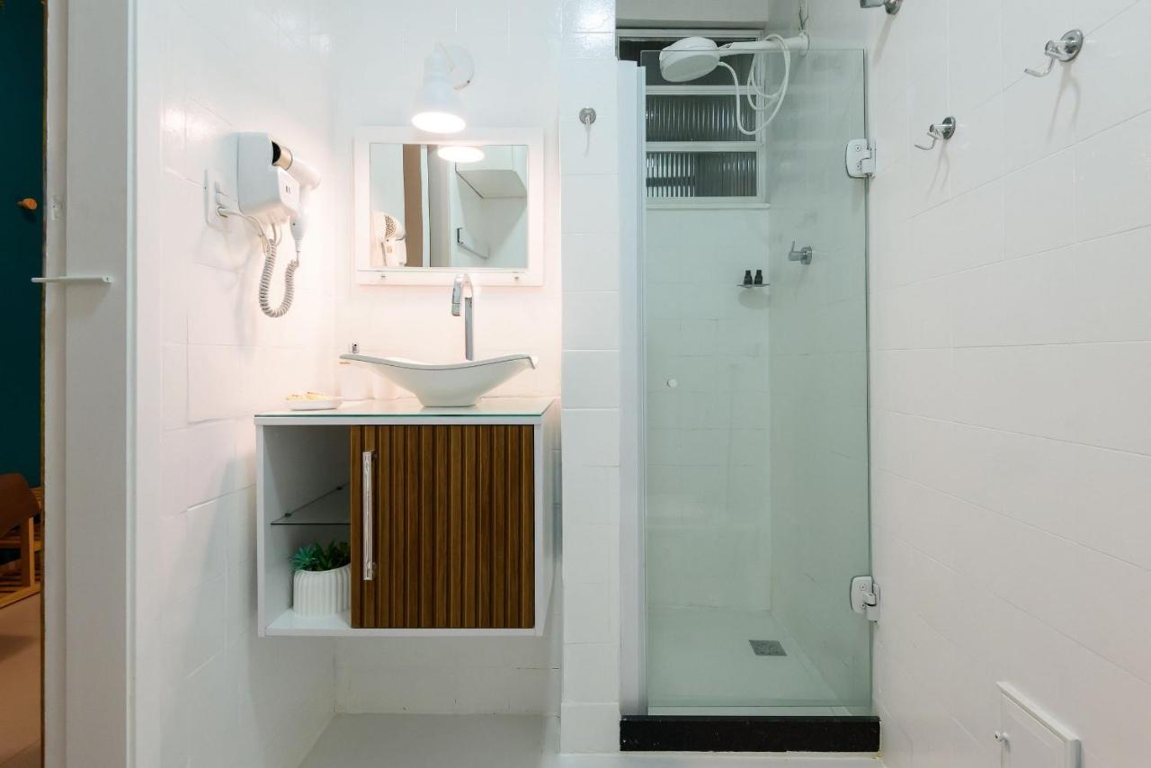 1BDR 500m from Copacabana Beach | BL 162/402 - 5