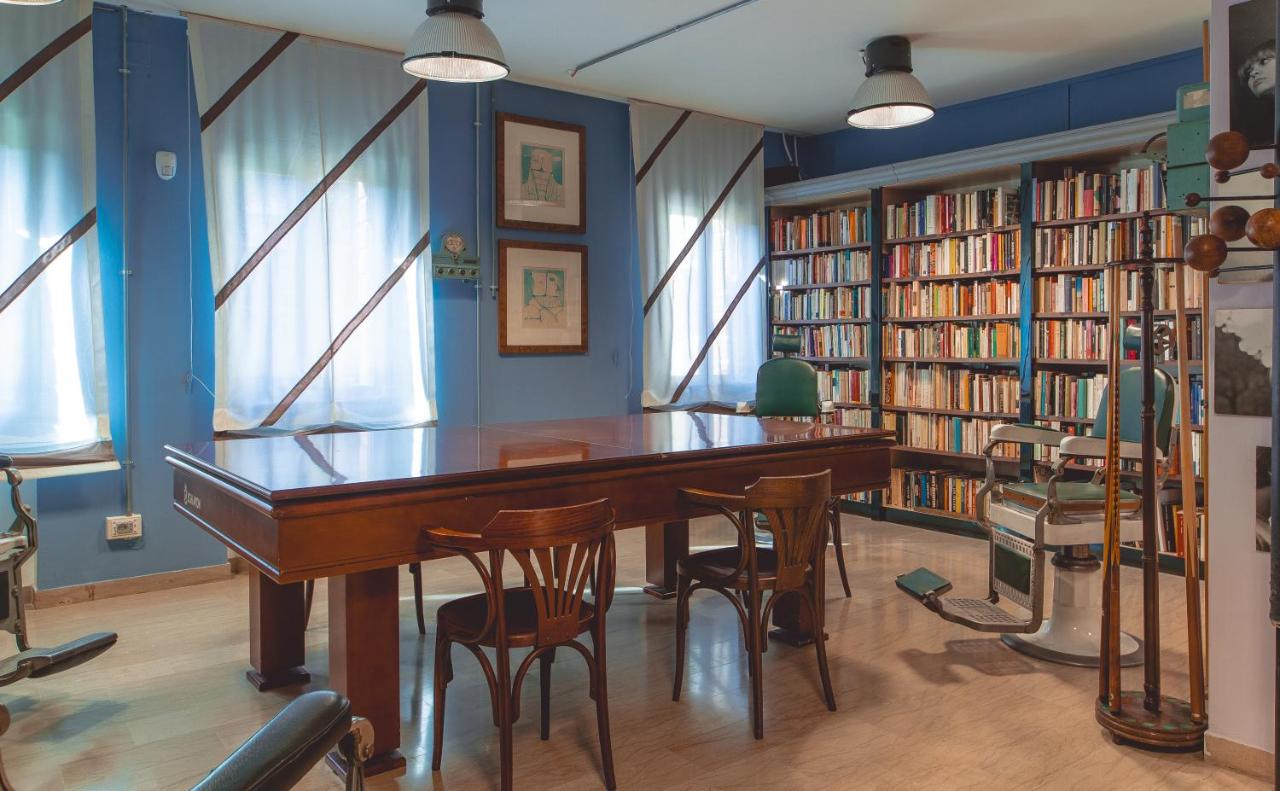 Library House - Venice Apartment - 4