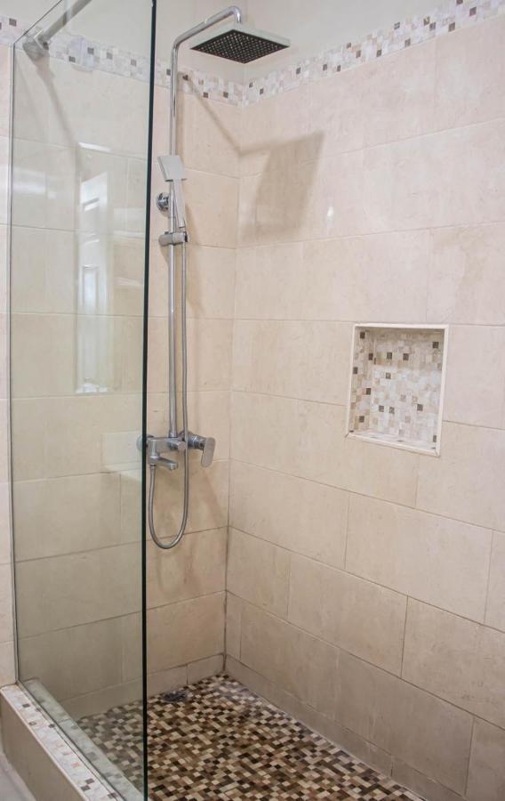 Tropical Bliss Haven - 3