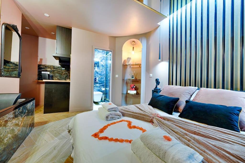 Welcome to Secret Love - 2