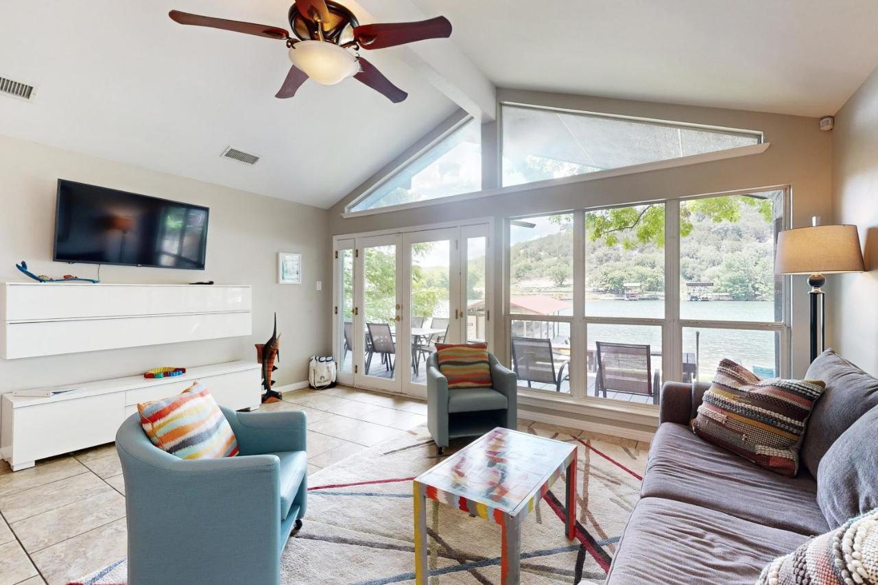 Waterfront Wonder - 2