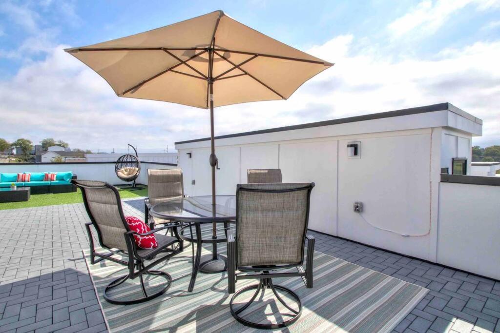 LUXURIOUS MORDEN LOFT Huge Rooftop & Skyline Views - 4