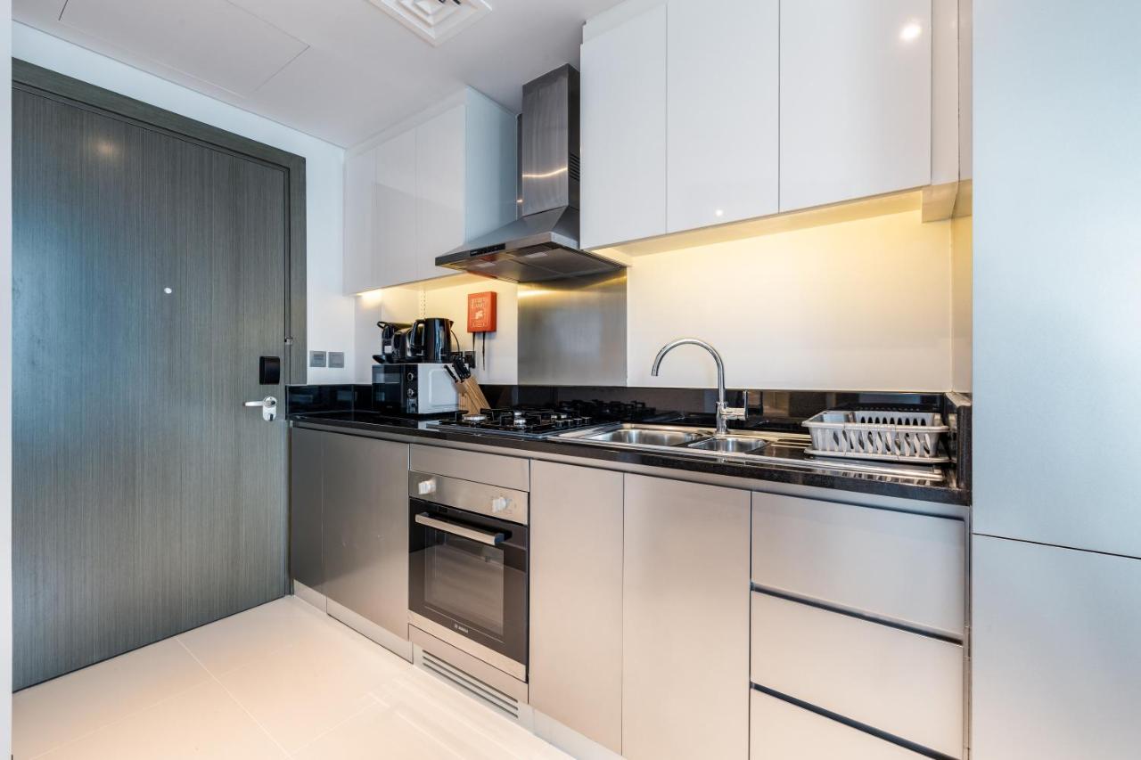 ALiving Chic Studio Apartment I Partial Burj Khalifa & Canal View I DAMAC Maison Prive B- 1417 - 5