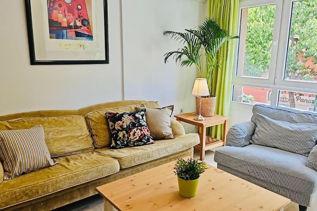 Céntrico apartamento con dos camas de matrimonio y free parking