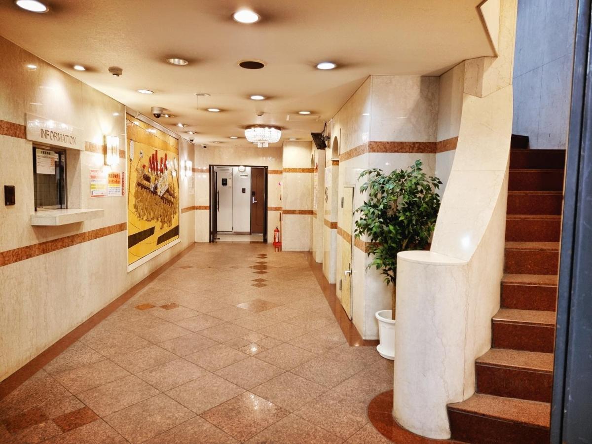 OSAKA NEKO HOUSE dotonbori - 5