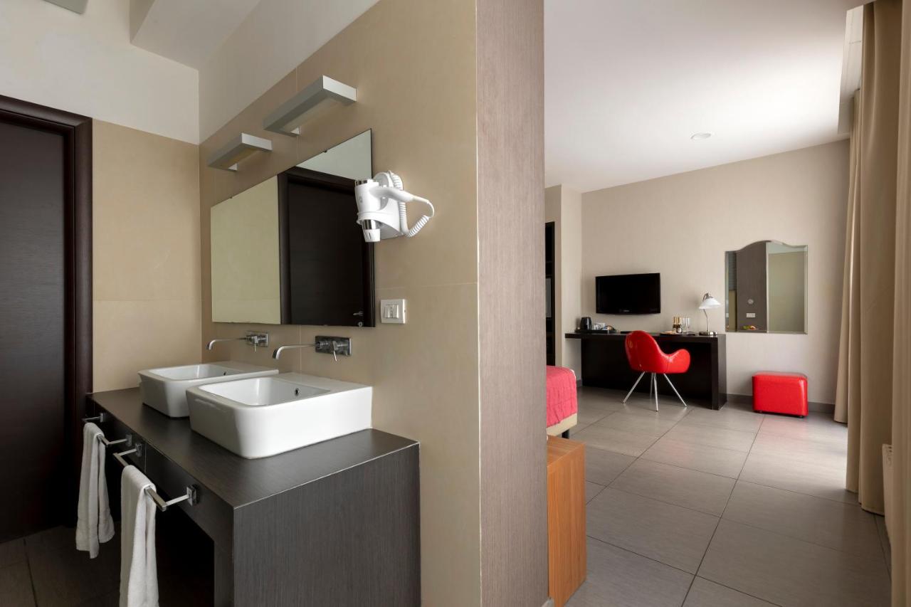 Napolit'amo Hotel Medina - 4