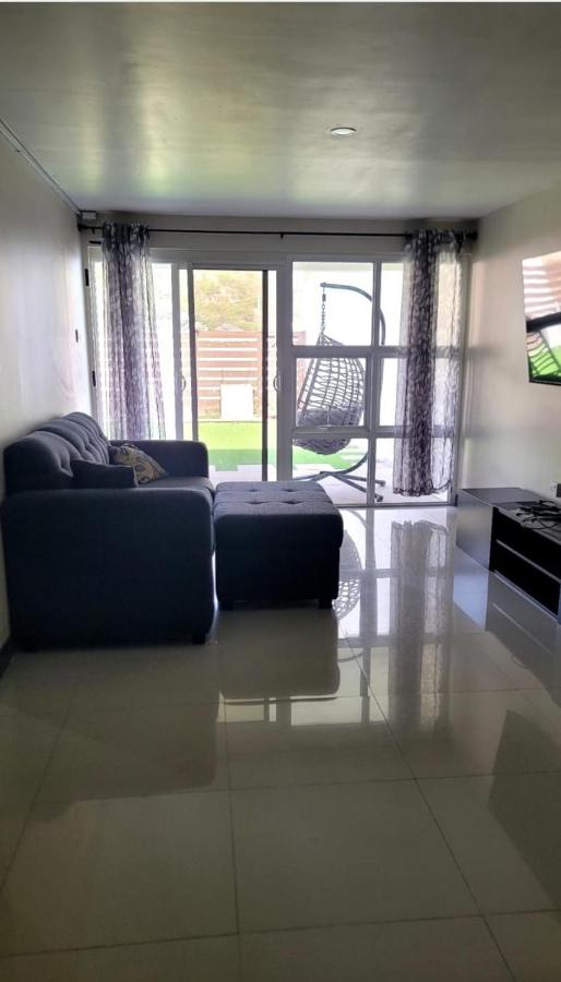 2 Bed-Sleeps 5-Private Garden-Free Parking - 5