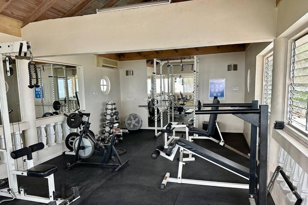 Falcon Sunset 2br- Airport Transport Available -Security-Gated - 5