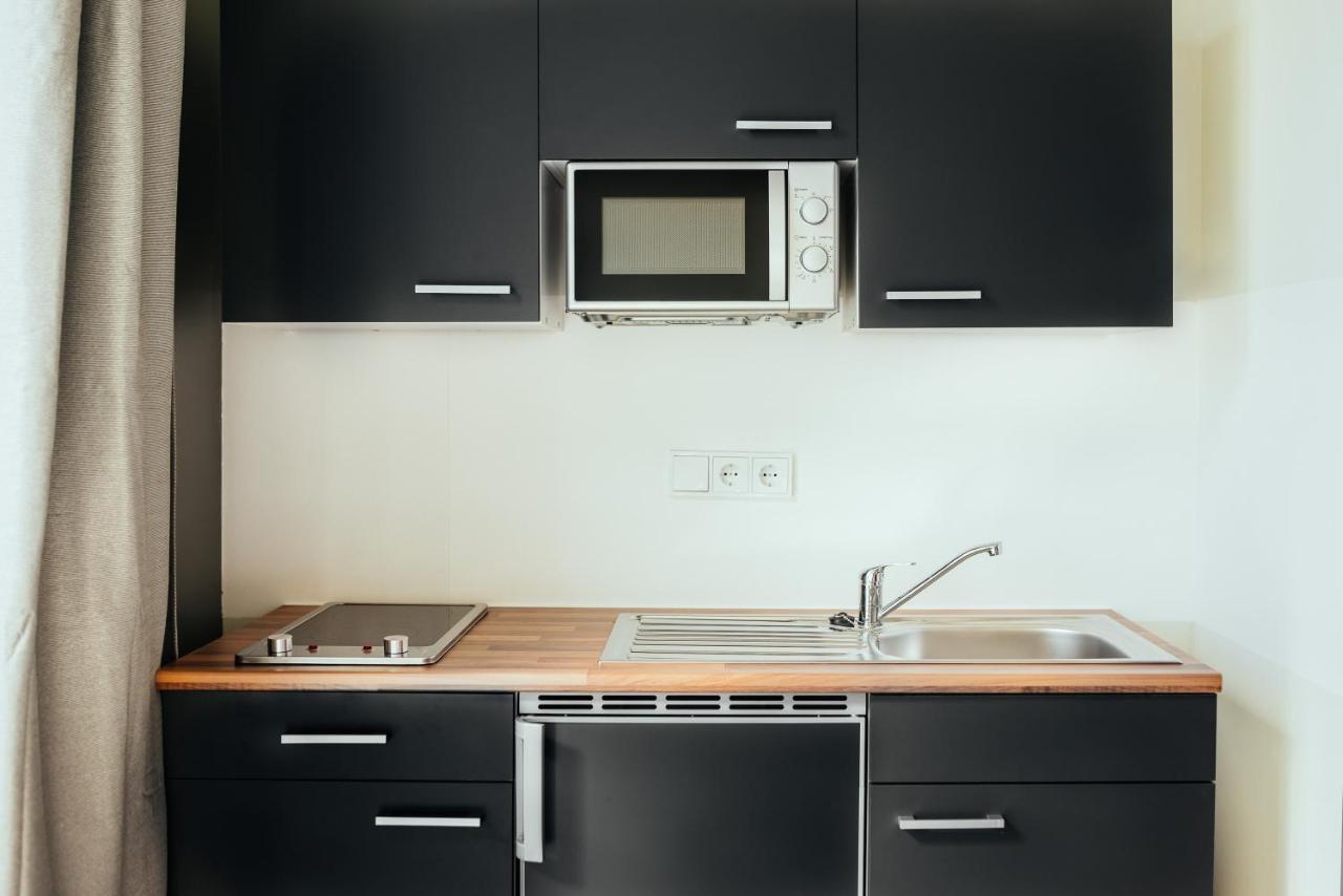 The Rix Studios & Suites - 3