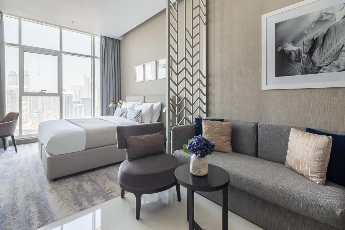 Frank Porter - DAMAC Prive A - 3