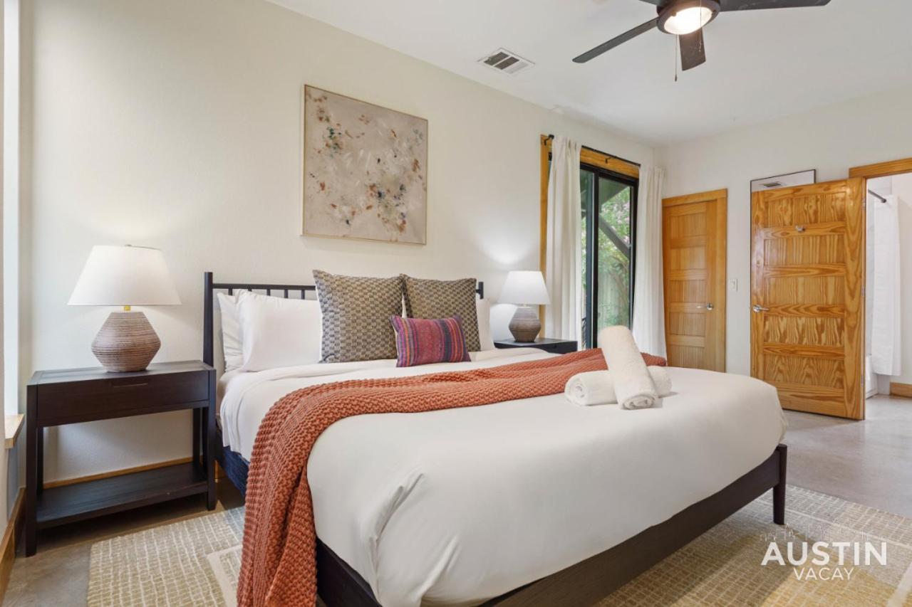 Stylish Boho Loft w Free Prkg with Luxurious King Bed - 2