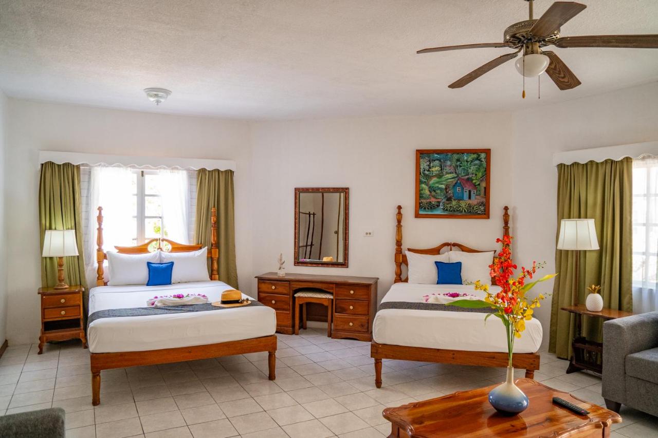 Merrils Beach Resort II - 2