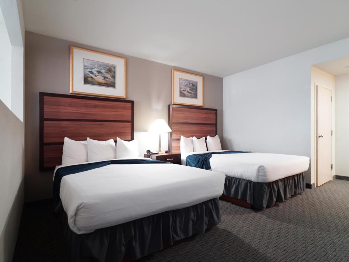 BayVue Hotel, Resort & Suites — photo 18