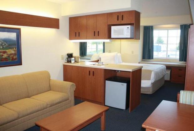 Towne Park Inn — photo 2