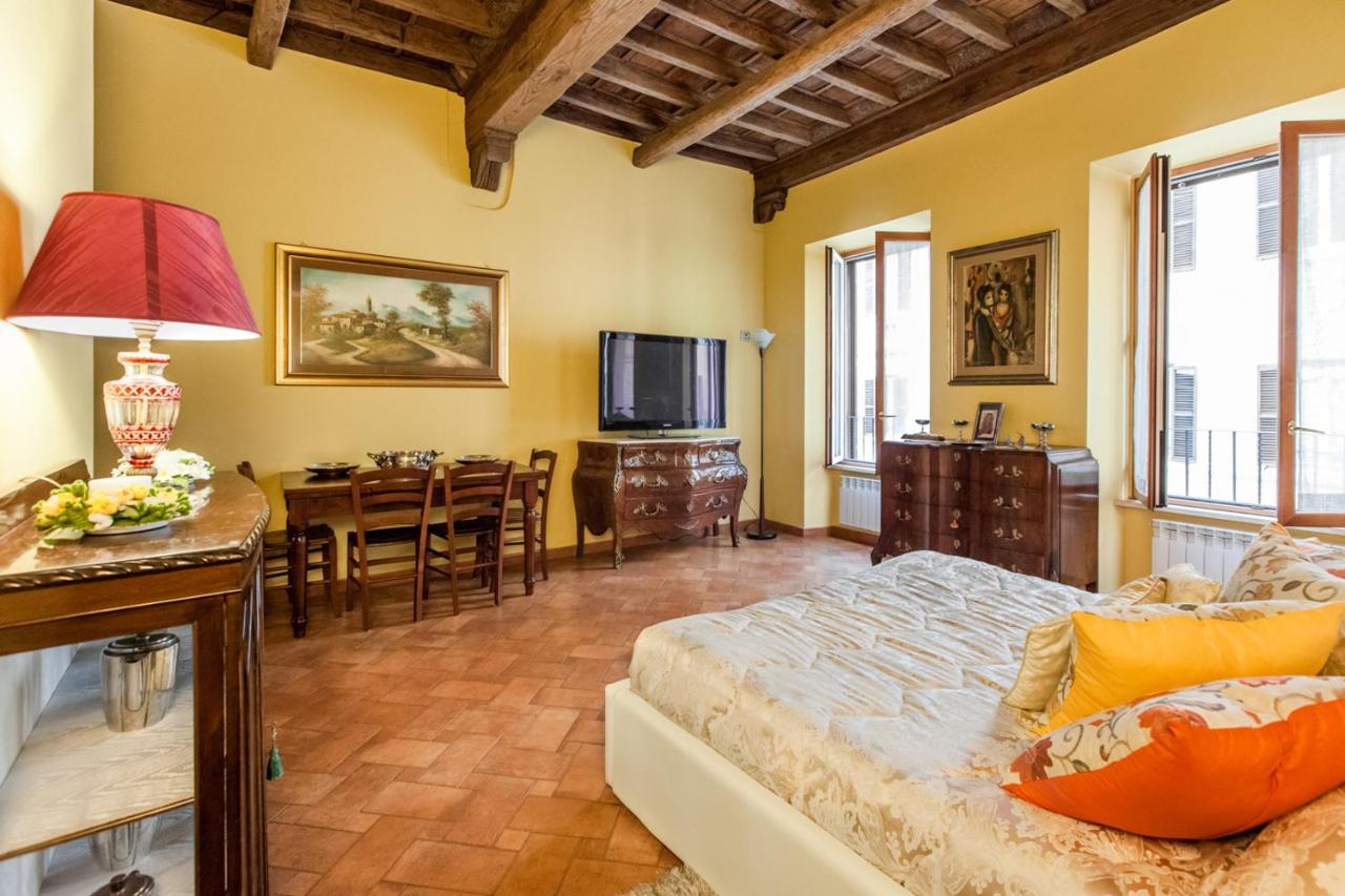 Impero Vaticano Navona Apartment - 5