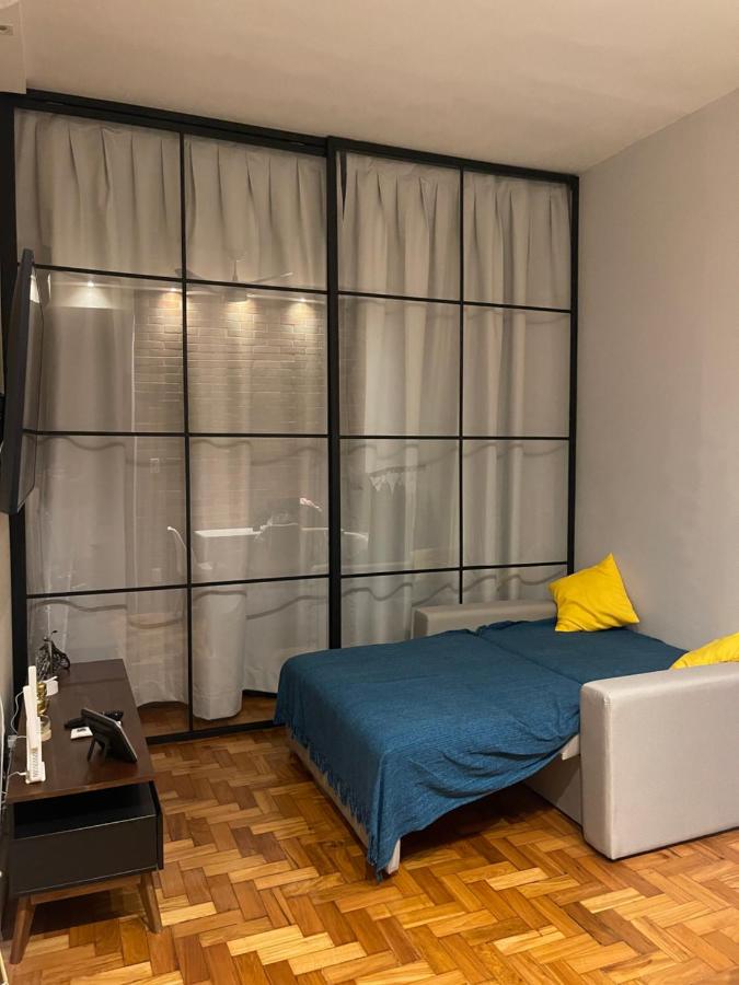 Quadra praia! Loft industrial requintado NOVO para 4 pessoas vizinho COPACABANA PALACE! - 4