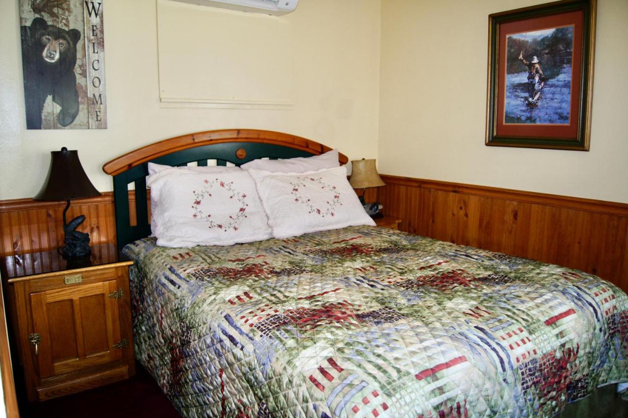El Rancho Motel — photo 17