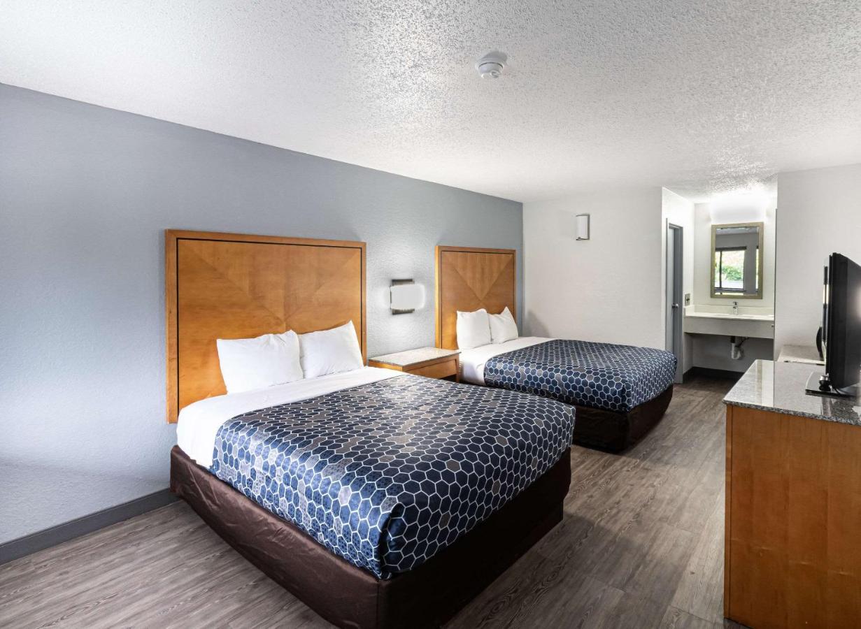 Rodeway Inn Churchland — photo 8