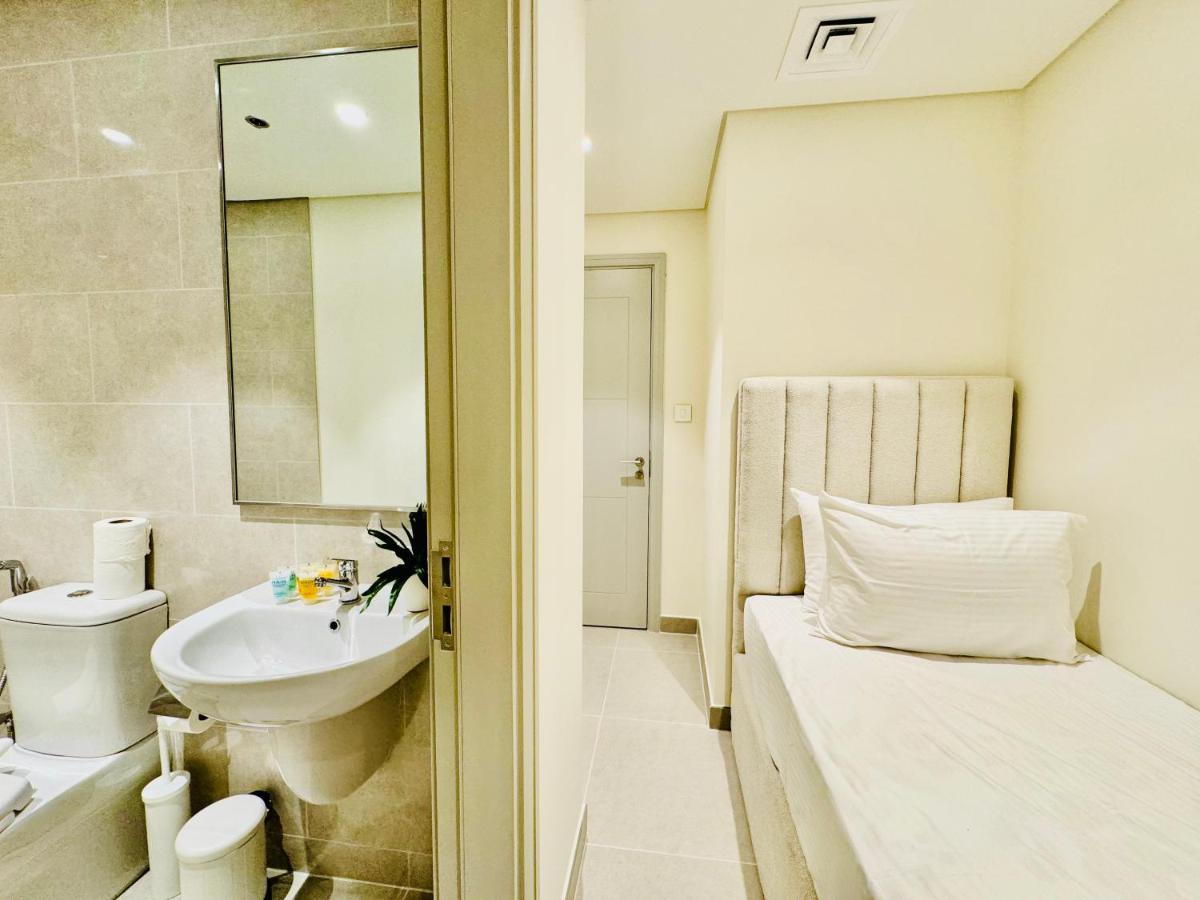 Venduras Homes - Forte Tower, Downtown Dubai - 3