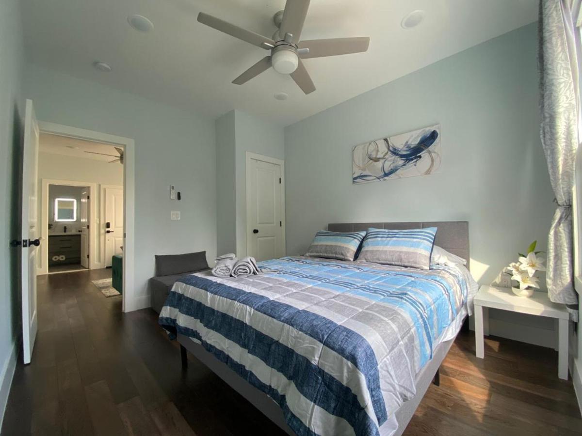 MetLife Stadium Apartments Near NYC - 2