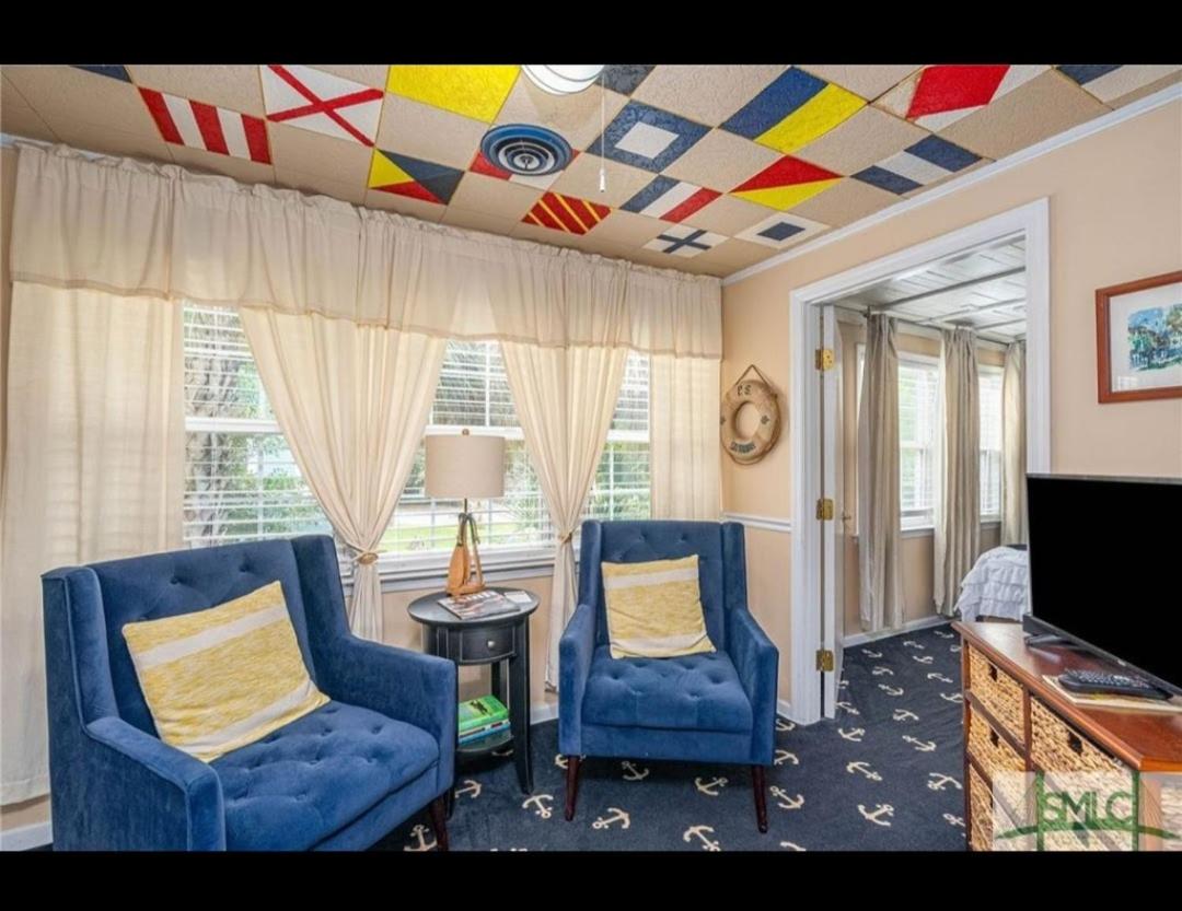 Lighthouse Inn Bed & Breakfast — photo 10