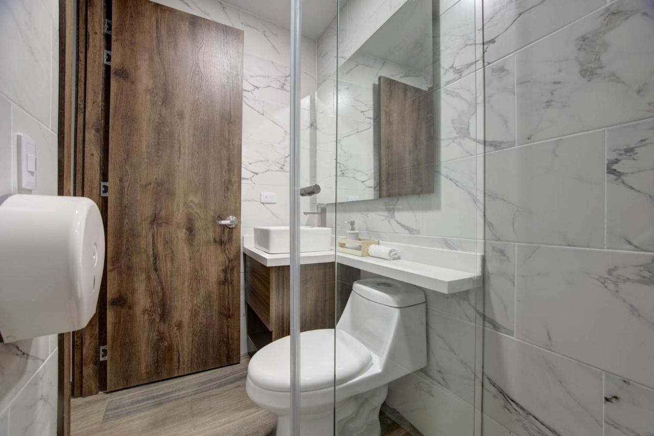 Xliving Host and Rooms - 3