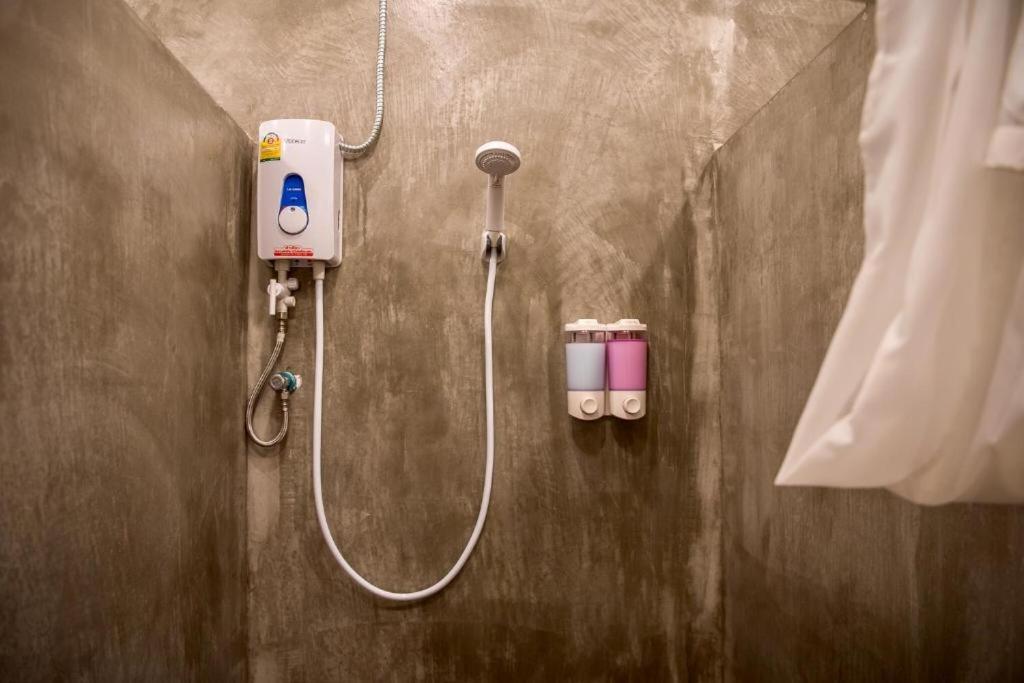 silom Dream catcher rainbow hostel - 3