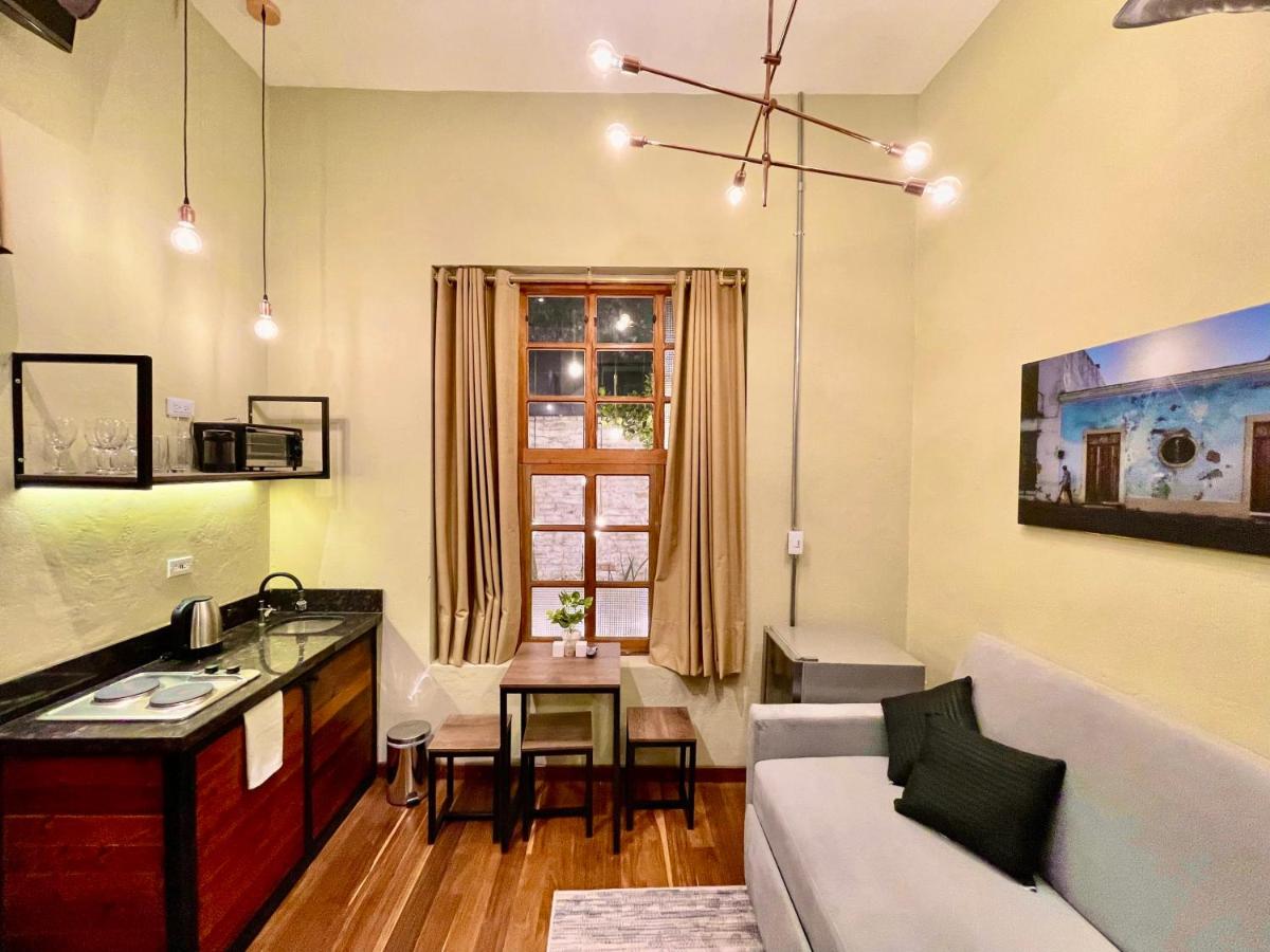 Colonia Suites 722 - 2