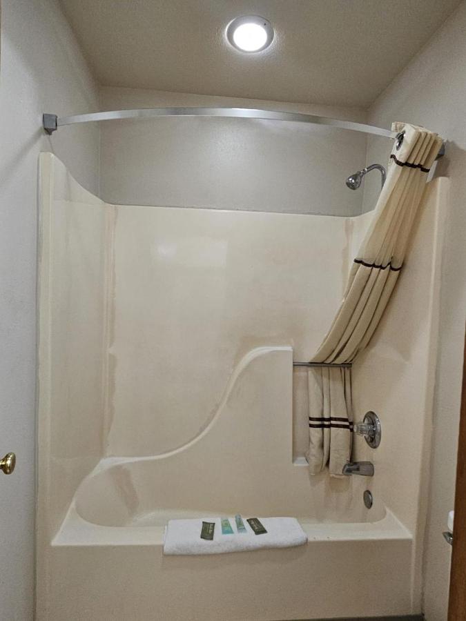 Boomtown Inn — photo 3