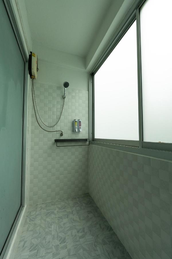 Revolution Khao San by The Bliss - 3