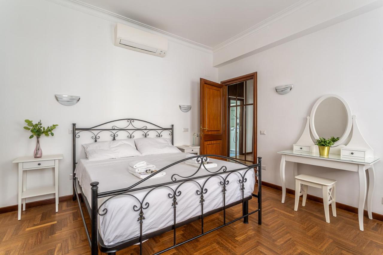 iFlat Vatican Spacious Apartment with Terrace - 4