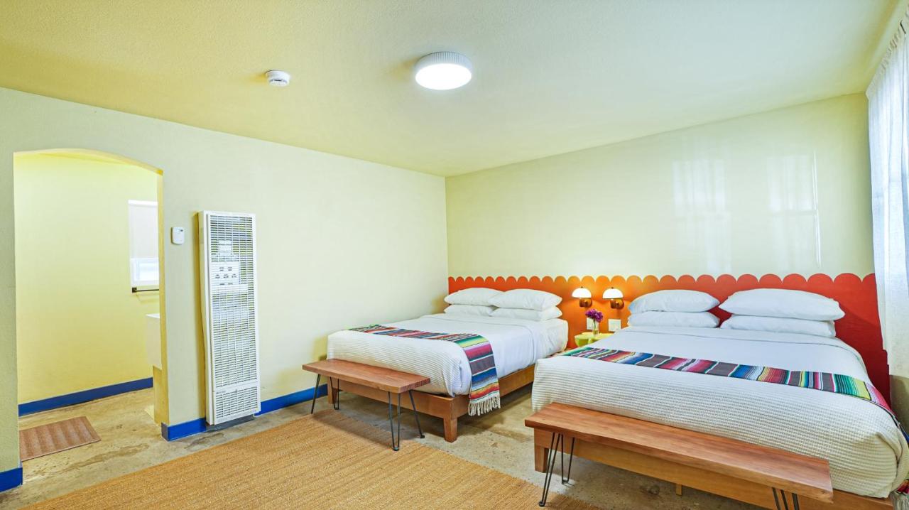 Siesta motel — photo 20