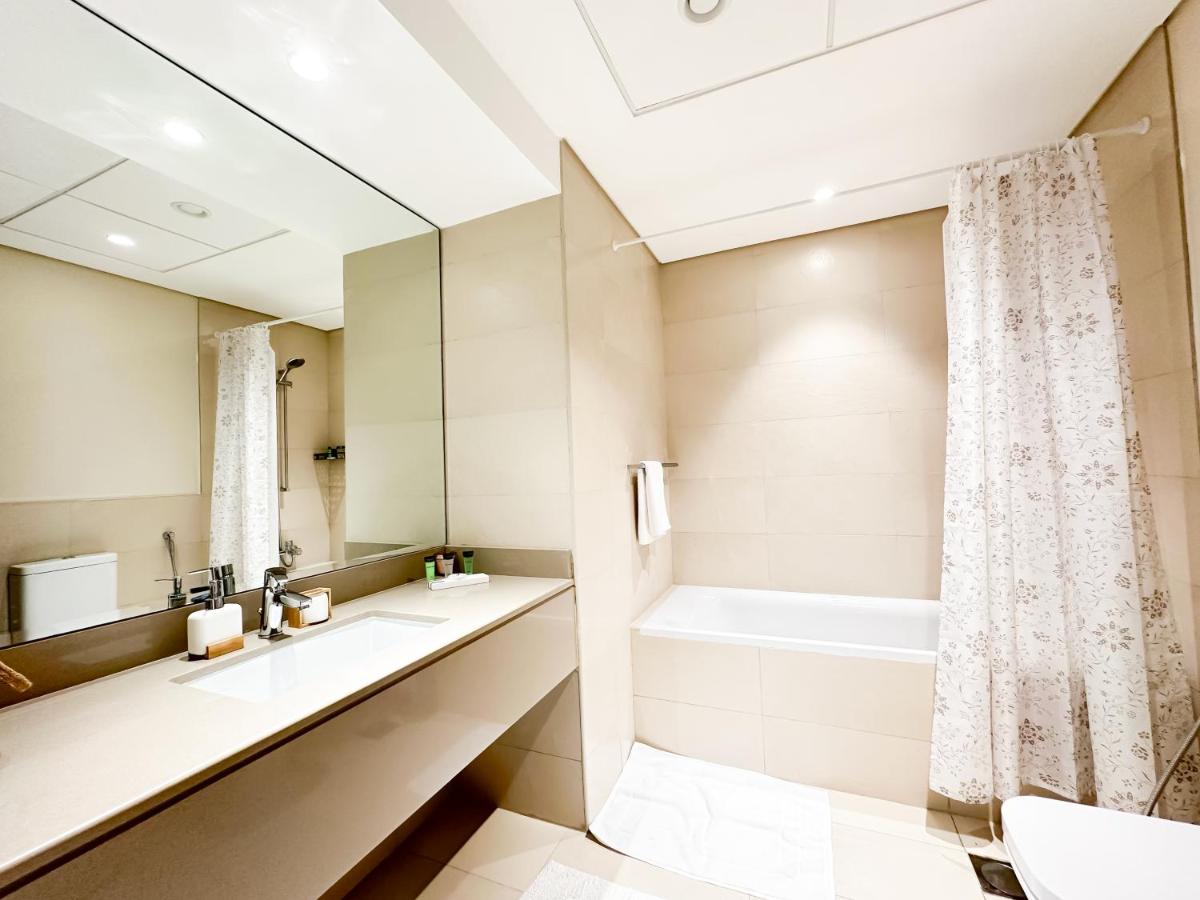 3BR Modern Getaway in Yas Island with Gym&Pool 609WE - 3