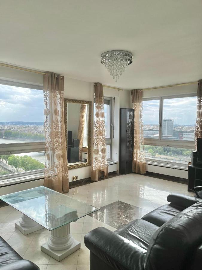 Unique Luxury Parisian Panorama High-Rise by the Eiffel Tower - 3