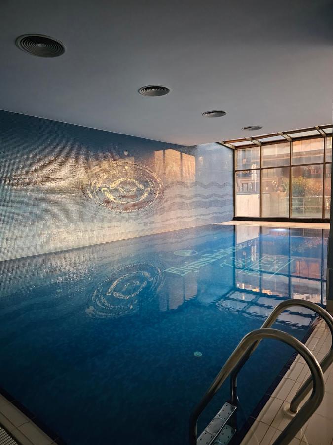 Taksim Perfect Residence, 3 bedrooms, pool, sauna, gym - 5