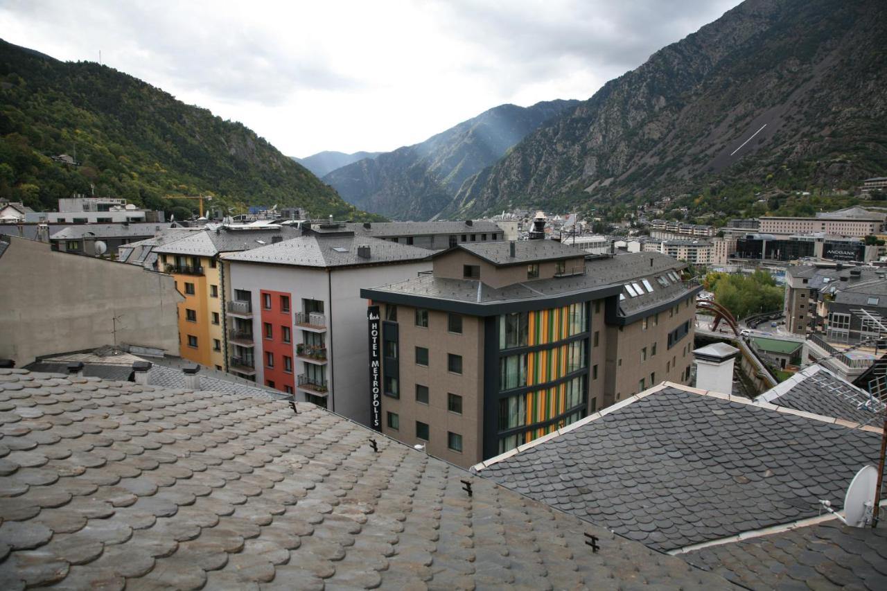 Hotel Metropolis photo