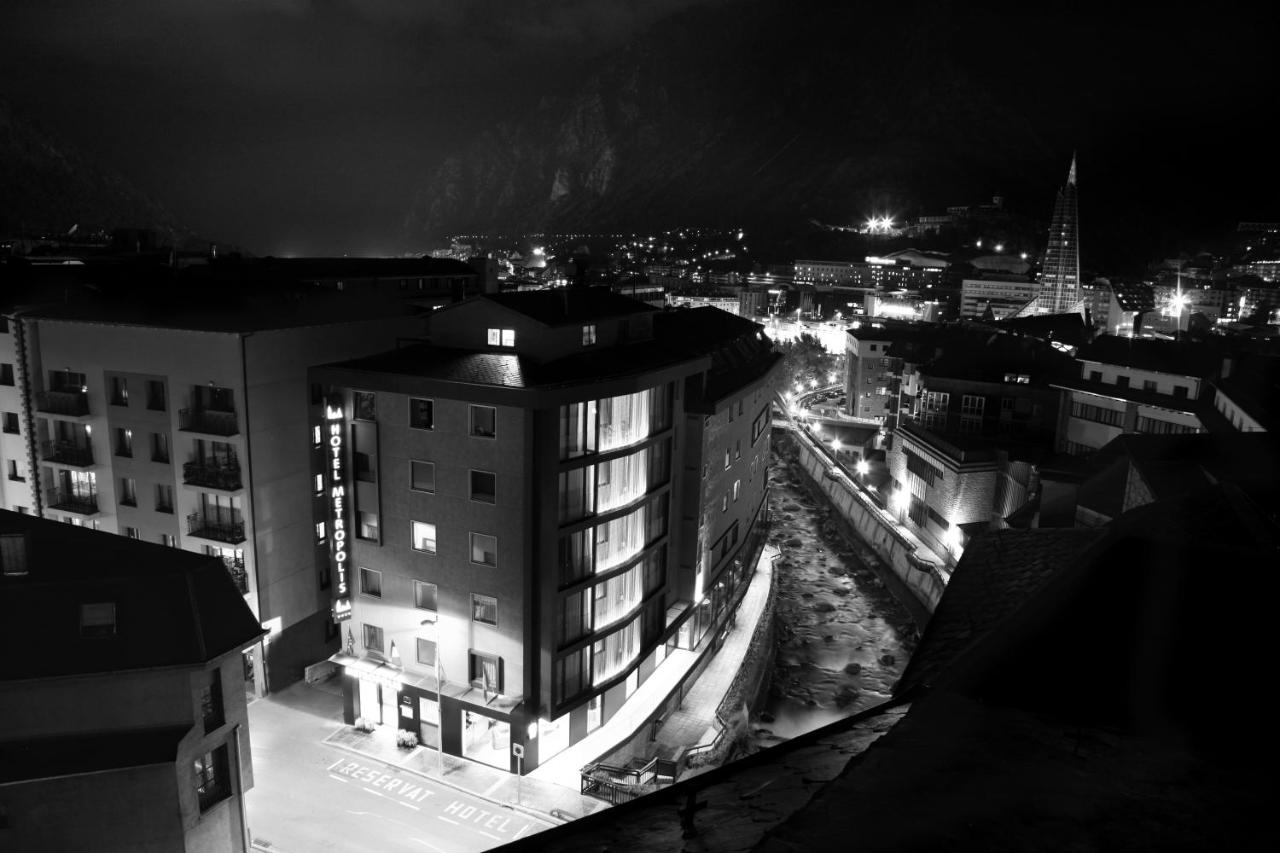 Hotel Metropolis photo
